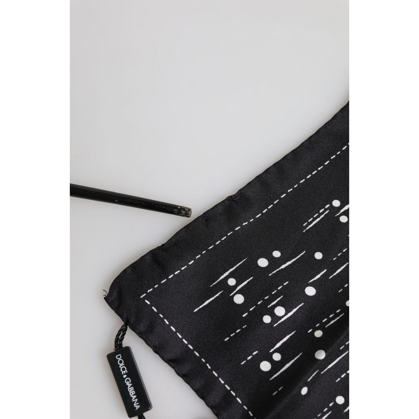 Dolce & Gabbana Black White Printed Square Men Foulard Scarf 1728,67345645728,Accessories,Black and White,Dolce & Gabbana,Material: 100% Silk,Men,Men - Accessories,Preowned / Defect,Scarves - Men - Accessories Dolce & Gabbana MS7225