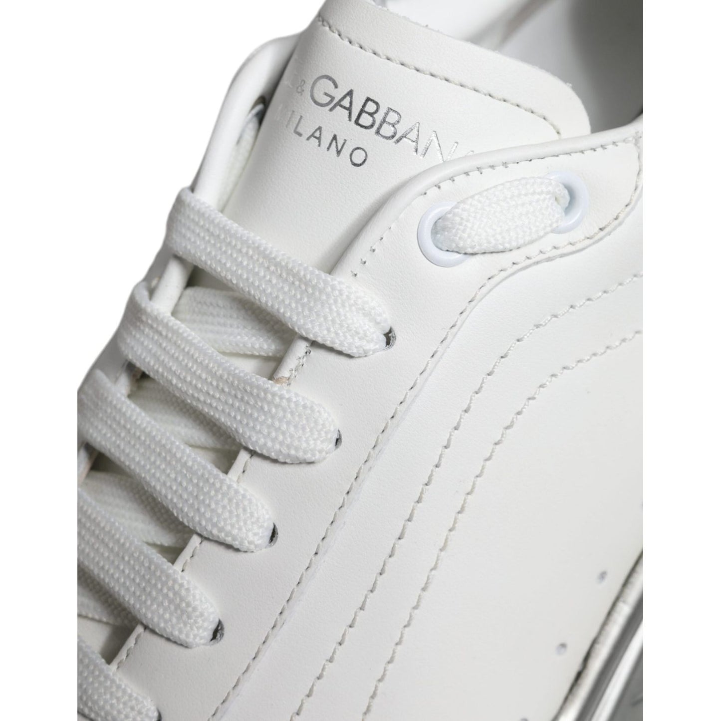 Dolce & Gabbana White Silver Daymaster Low Top Sneakers Shoes 1728,67345645728,Dolce & Gabbana,EU40.5/US7.5,Material: 90% Calfskin Leather 6% PU 4% Polyester,Men,Preowned / Defect,Sneakers - Men - Shoes,White Dolce & Gabbana MV5095#2- 40.5