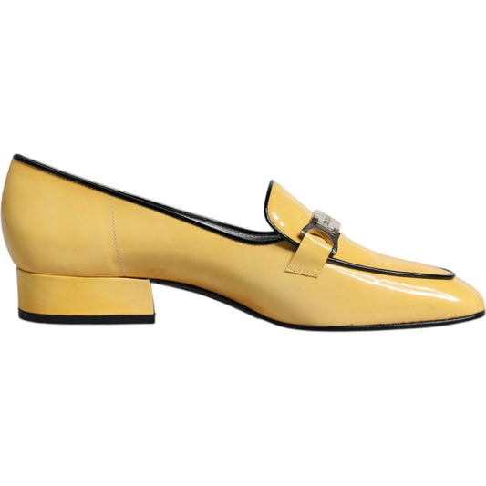 Dolce & Gabbana Yellow Leather Logo Plaque Slip On Mocassin Shoes 1728,67345645728,Dolce & Gabbana,EU39/US8.5,Flat Shoes - Women - Shoes,Material: Leather,Preowned / Defect,Shoes,Women,Women - Shoes,Yellow Dolce & Gabbana LA12206-39