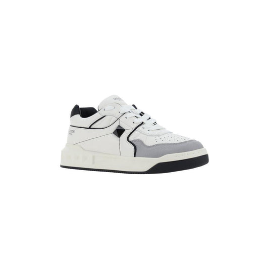 Valentino Garavani One Stud Sneakers 1728,72470364320,EU39.5/US6.5,EU39/US6,EU45/US12,Men,Men - Shoes,New with tags,Shoes,Sneakers - Men - Shoes,Valentino Garavani,White Valentino Garavani VA-6Y2S0E71NWN0N2-EU39/US6