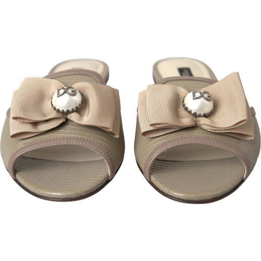Dolce & Gabbana Beige Logo Pearl Flats Sandals Slides Shoes 1728,67345645728,Beige,Dolce & Gabbana,EU35/US4.5,Flat Shoes - Women - Shoes,Material: 100% Leather,New with tags Dolce & Gabbana LA10971-35